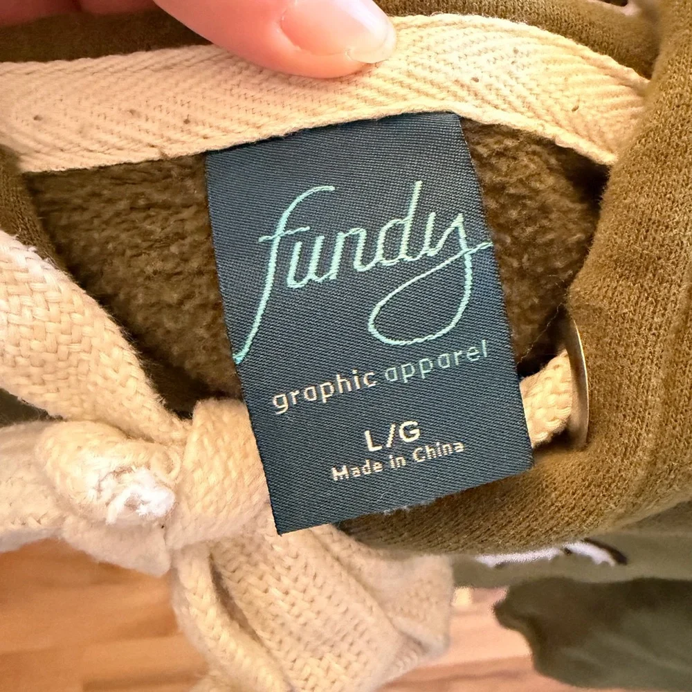 Green Banff Hoodie - Picture 4 of 4